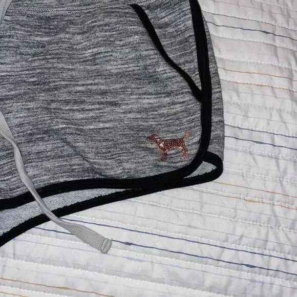 Victoria’s Secret PINK Sequin Bling Short Shorts W Pockets Size Medium - Picture 7 of 10